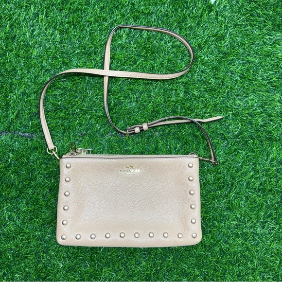 COACH Lyla Lacquer Rivets Crossbody Bag in Nude Pink - Picture 1 of 13